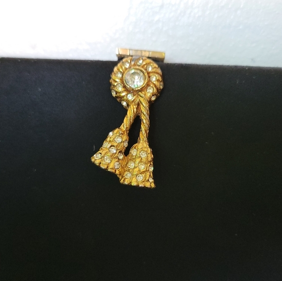 🦄 Vintage Satin Clutch - Picture 3 of 5